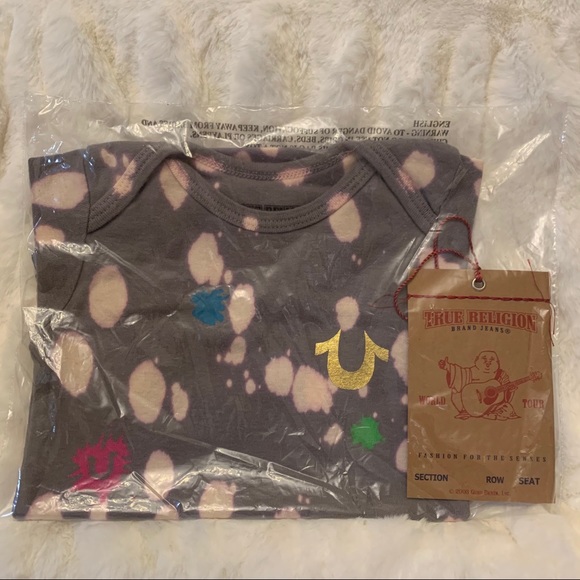 🌟HP🌟Authentic True Religion SplatterPaint Onesie - Picture 2 of 5